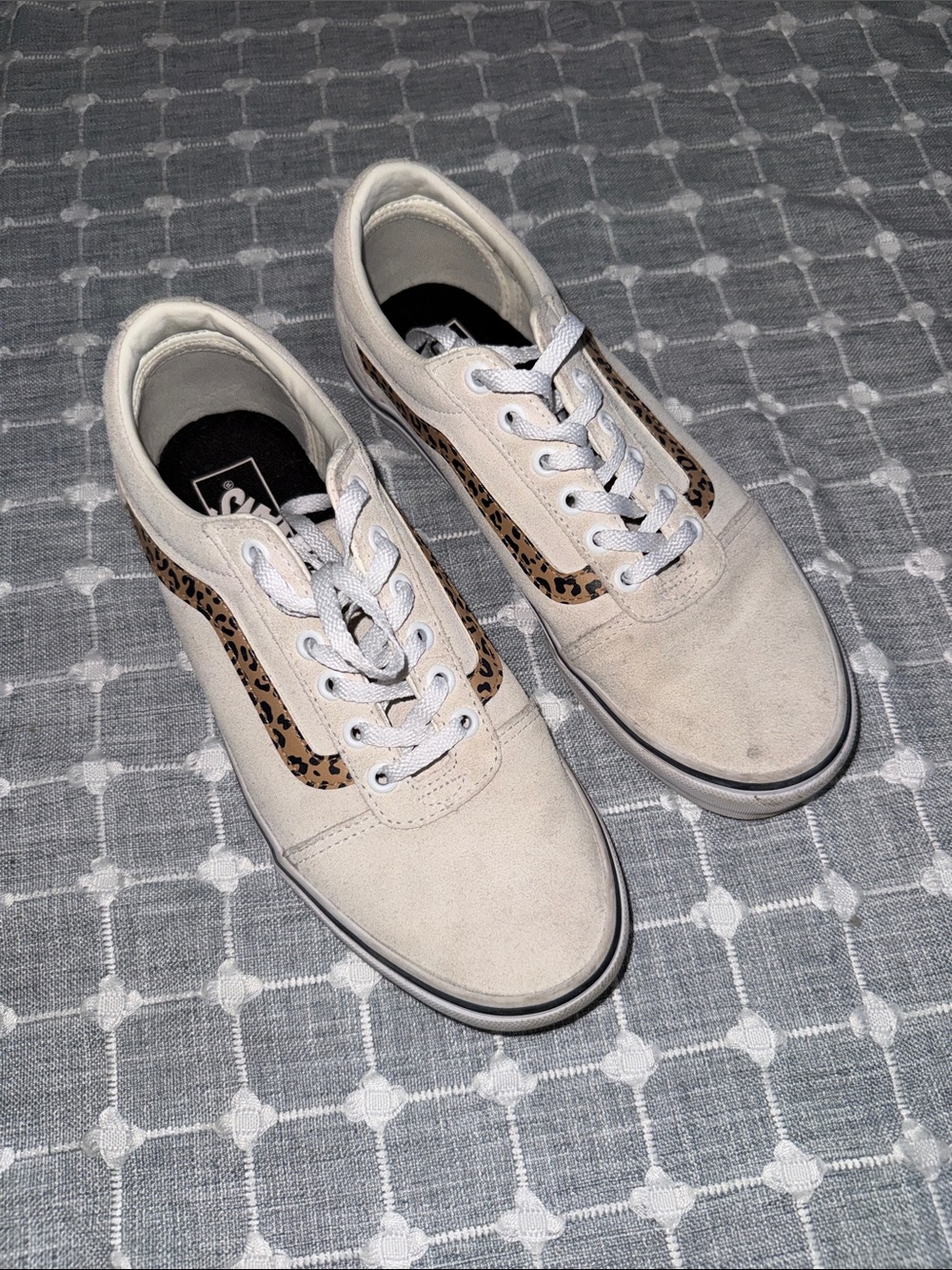 Vans Casual Low-Top Sneakers in Cream with Leopard Accent
